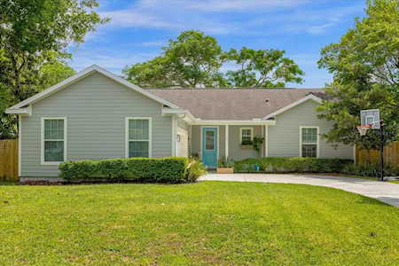 3612 E Esther St Orlando,  FL 32812